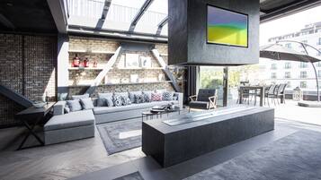 Presidential Suite | Living area | LCD TV