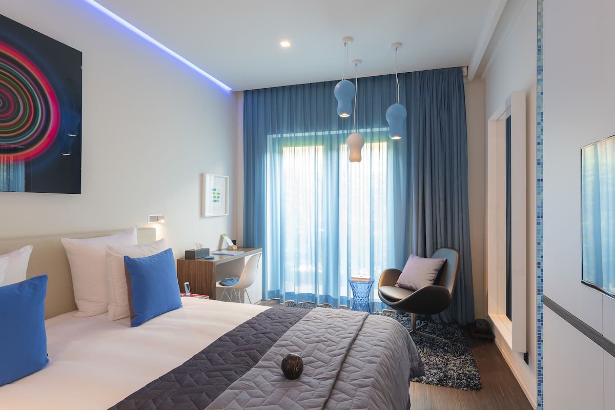 Suite, Terrace (Paul) | Cadar kapas Mesir, bar mini, peti besi dalam bilik, meja