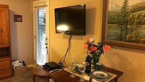 Interior - Her Castle Homestay B and B Inn (Cambria)