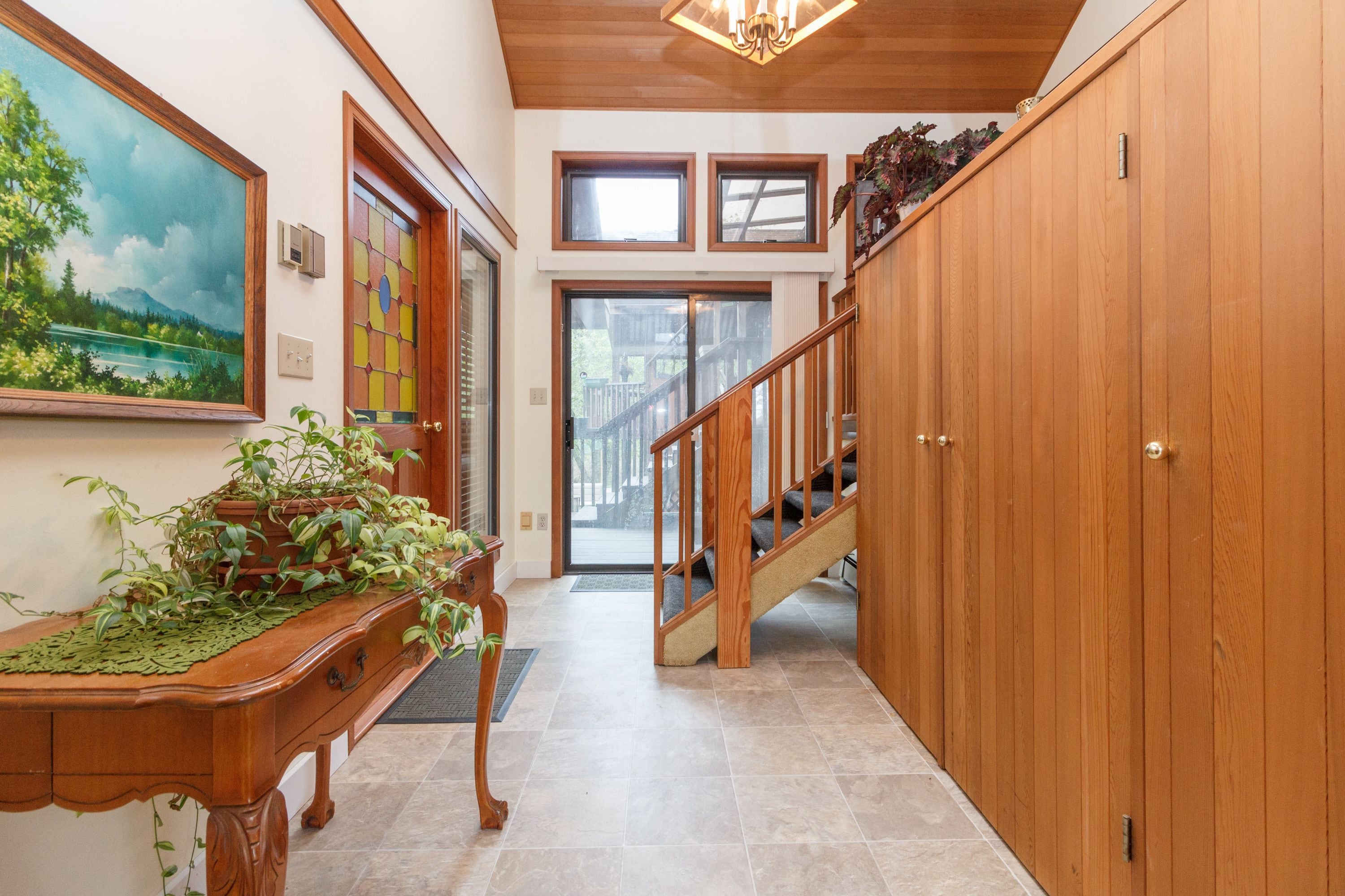 Sängtillbehör av högsta kvalitet, bäddmadrasser och strykjärn/strykbräda