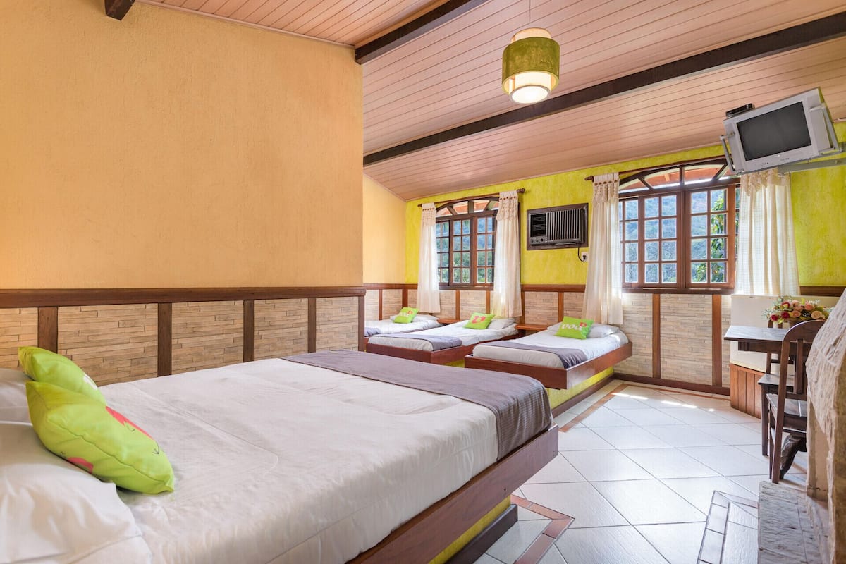 Minibar, Wi-Fi gratuit, draps fournis