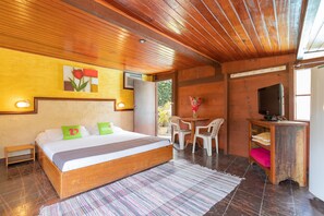 Chambre Double Deluxe | Minibar, Wi-Fi gratuit, draps fournis