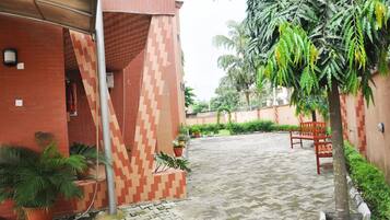 Entrada de la propiedad