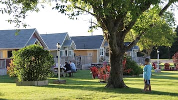 Premier Cottage, 2 Bedrooms | Living area