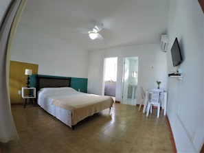 Basic Double Room | Free WiFi, bed sheets