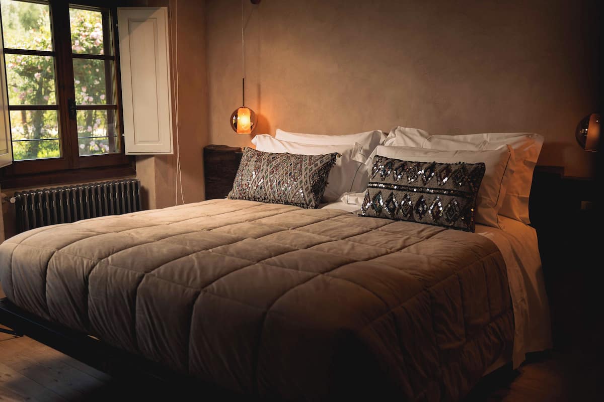 Studio Suite Royal, 1 Tempat Tidur King | 1 kamar tidur, minibar, brankas, dan Wi-Fi gratis