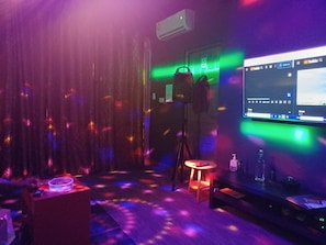 Karaoke room - Beach Grand & Spa Premium (Hulhumalé)