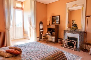 Standard Double Room - Château de Boisrenault (Buzancais)