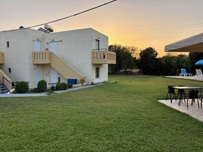 Studio | Front of property