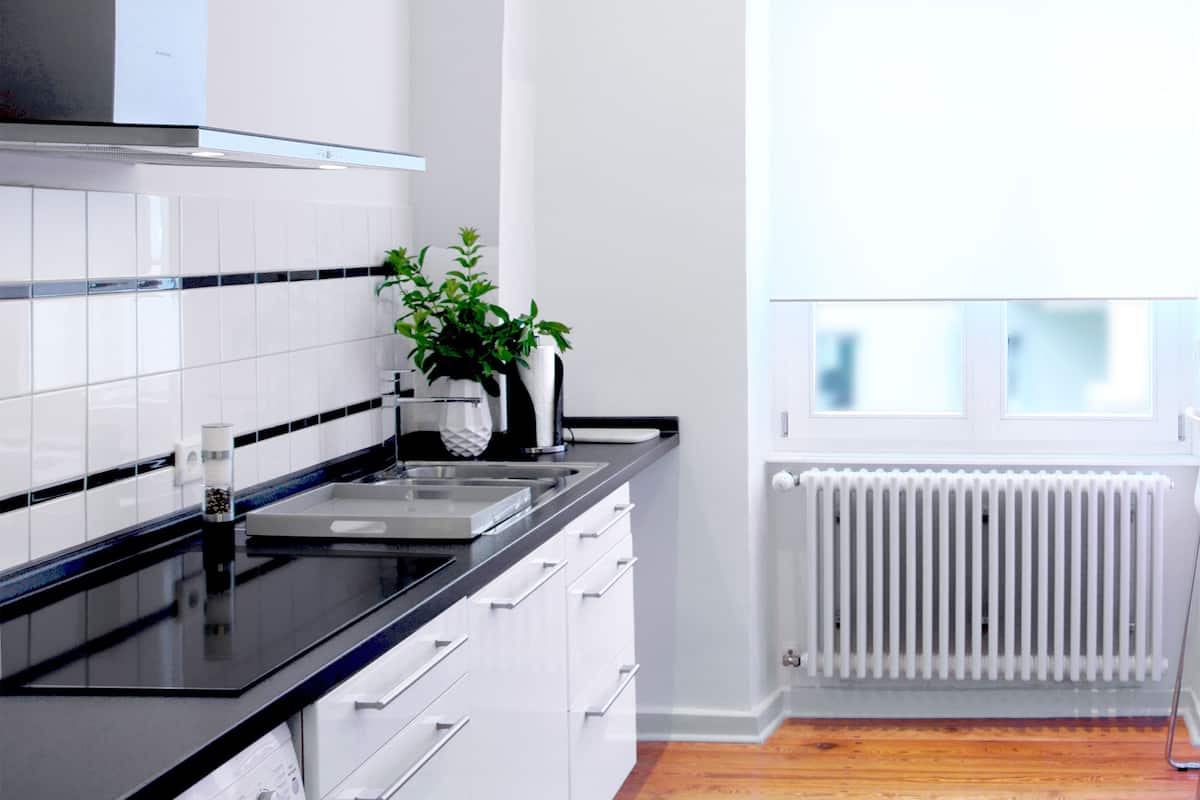 family suite, 2 bedrooms, kitchen (stair access only) | private kitchen | full-sized fridge, microwave, stovetop, dishwasher