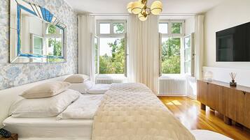 Suíte real | Roupas de cama premium, cofres nos quartos, individualmente decorados