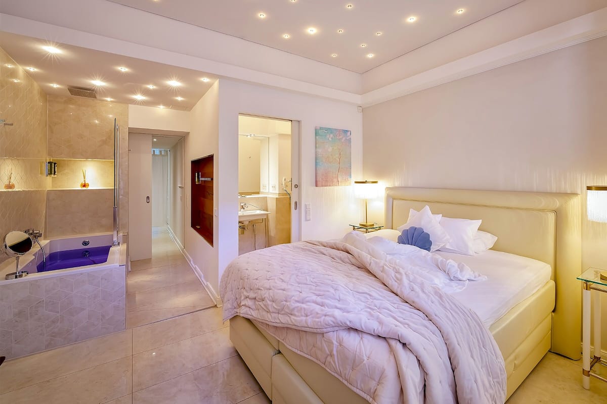 Grand Two-Bedroom Suite | Premium bedding, in-room safe, blackout curtains, soundproofing