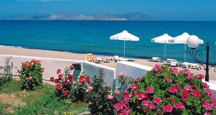 Oneiro Boutique Hotel