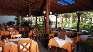 Unclassified image, 4 of 73, button - Oneiro Boutique Hotel (Kos)