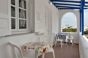 Economy Double Room Single Use | Exterior