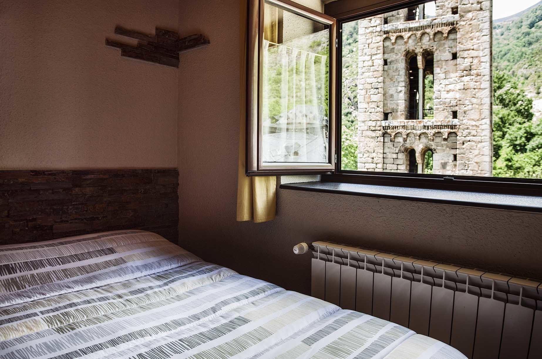 Foto - Hostal La Plaça