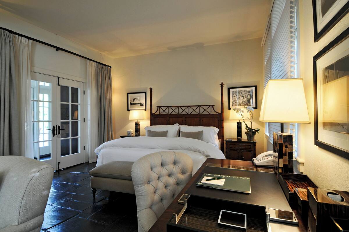 Grand Suite, 1 King Bed | Champagne service