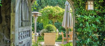 The Baker House 1650