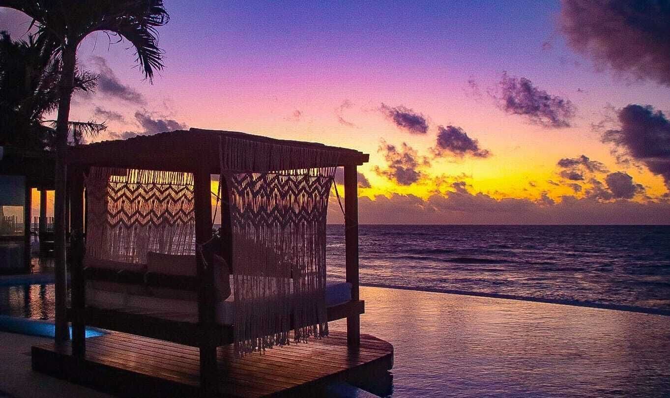 Outdoor pool, free cabanas, pool umbrellas