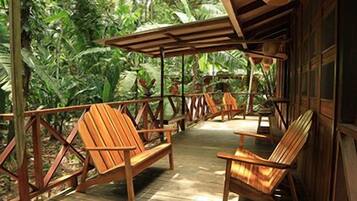 Family Bungalow, 2 Bedrooms, Kitchen, Terrace, Private Garden | Terrace/patio