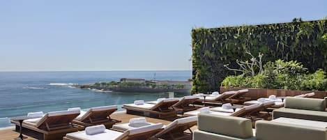 Outdoor pool, pool loungers