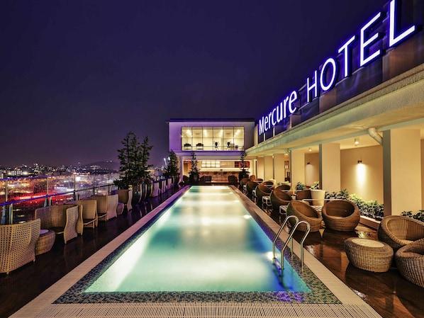 Outdoor pool - Mercure Kuala Lumpur Shaw Parade (Kuala Lumpur)