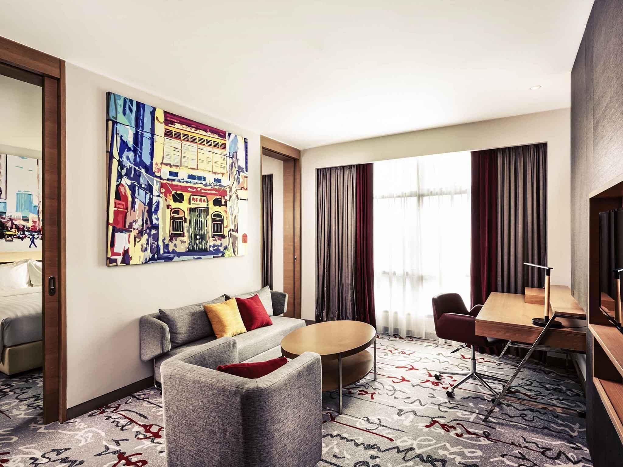 Suite, 1 Katil Ratu (Queen) | Peti besi dalam bilik, meja, seterika/papan seterika 