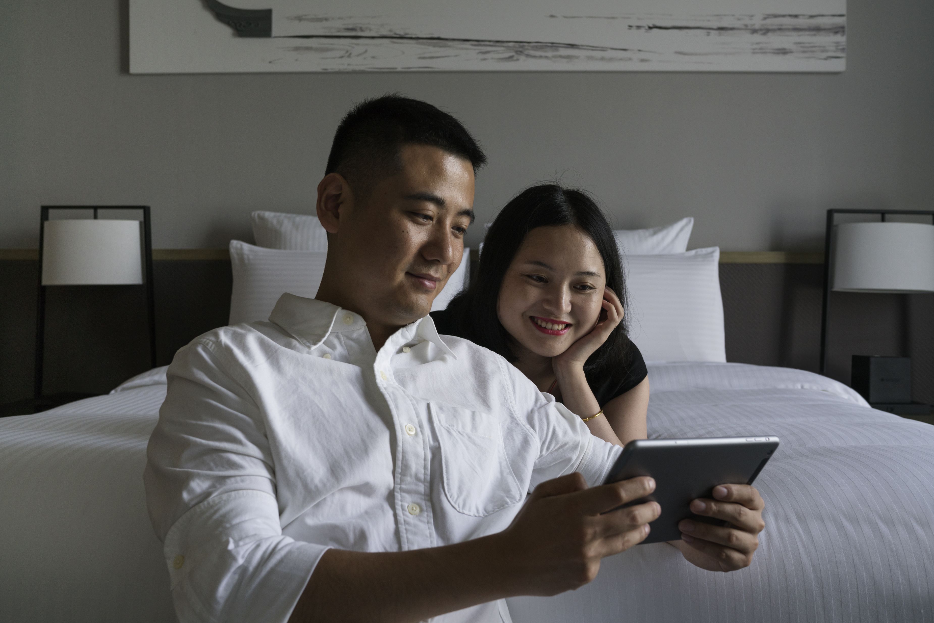 Dusj, miljøvennlige toalettsaker, hårføner og håndklær