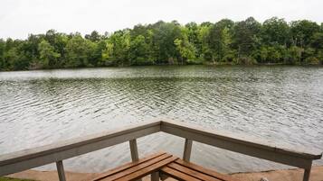 Kamar Deluks, 2 kamar tidur, pemandangan danau | Balkon