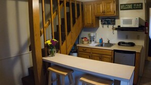 Deluxe Room, Multiple Bedrooms, Lake View | 1 bedroom - Lela's Landing (Hot Springs)