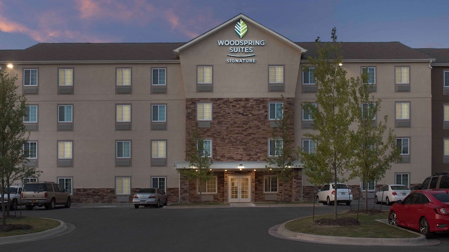 WoodSpring Suites Austin South Central I-35
