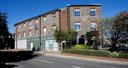 Premier Inn Lewes Town Centre