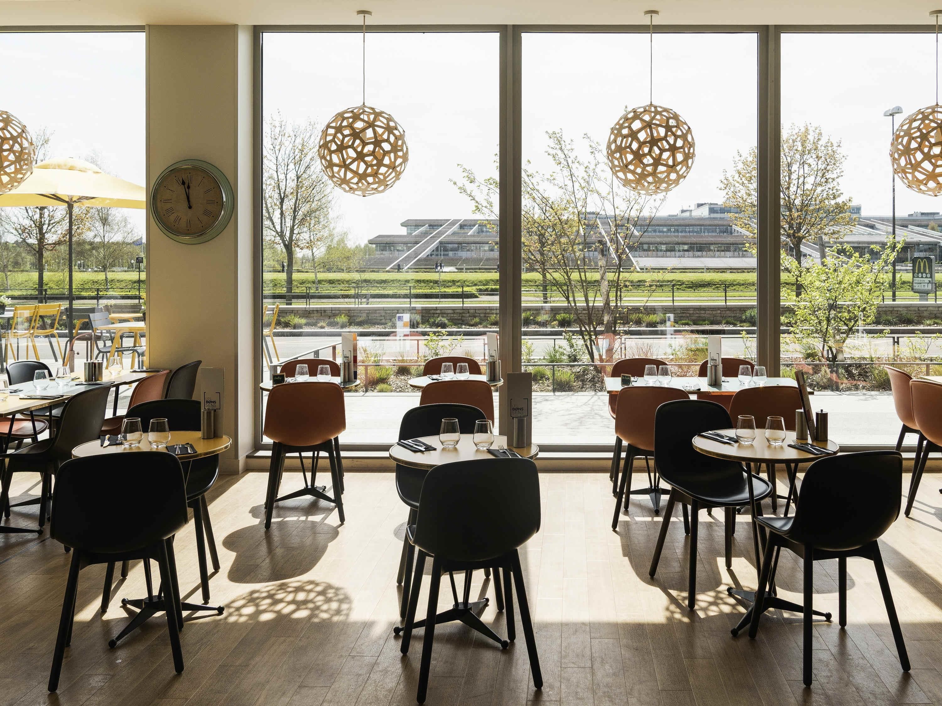 Foto - ibis Styles Versailles Guyancourt