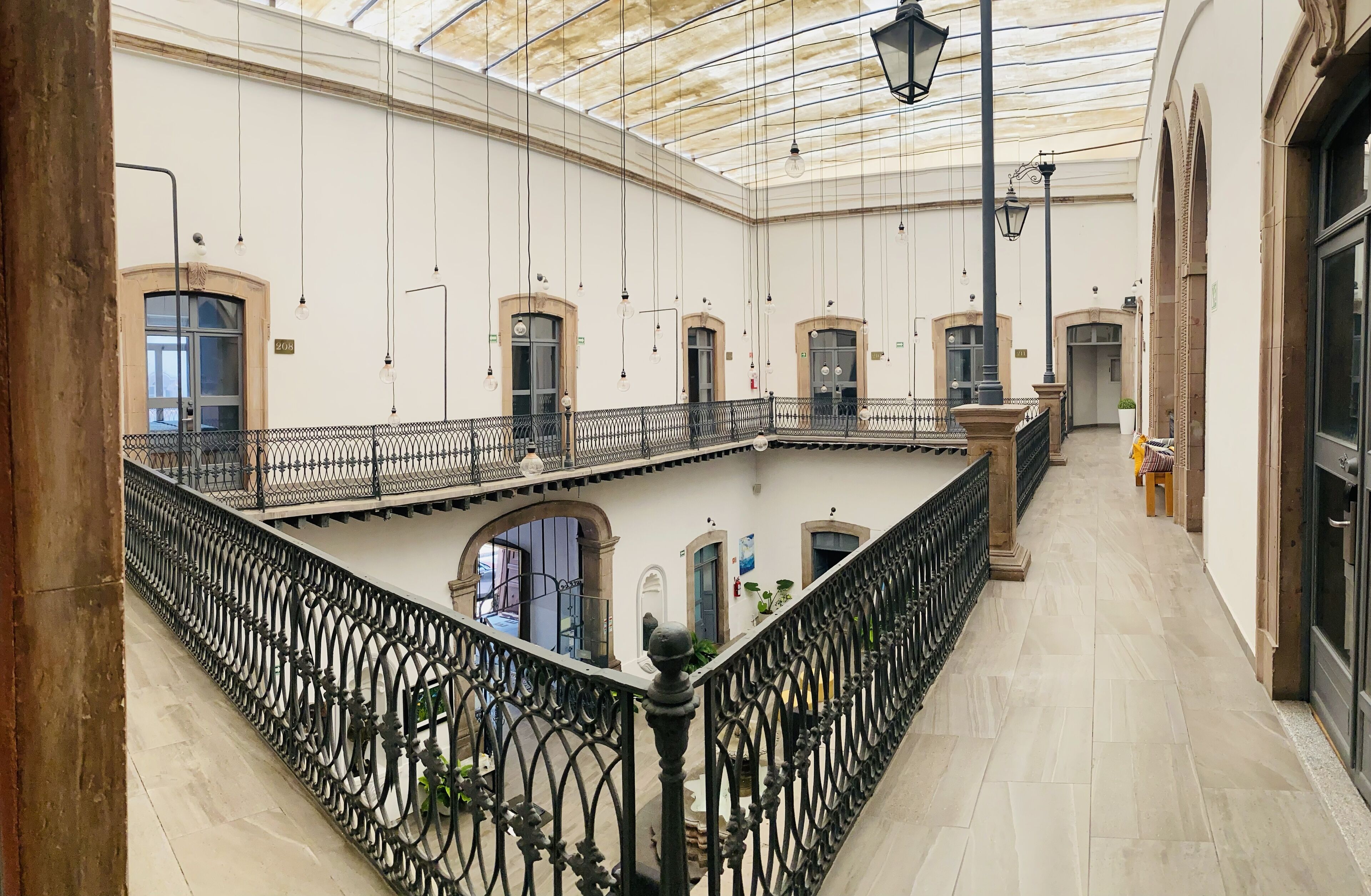 40-inch flat-screen tv with cable channels, tv