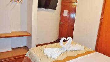Double Room | Iron/ironing board, free WiFi