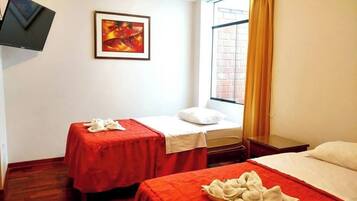 Double Room | Iron/ironing board, free WiFi