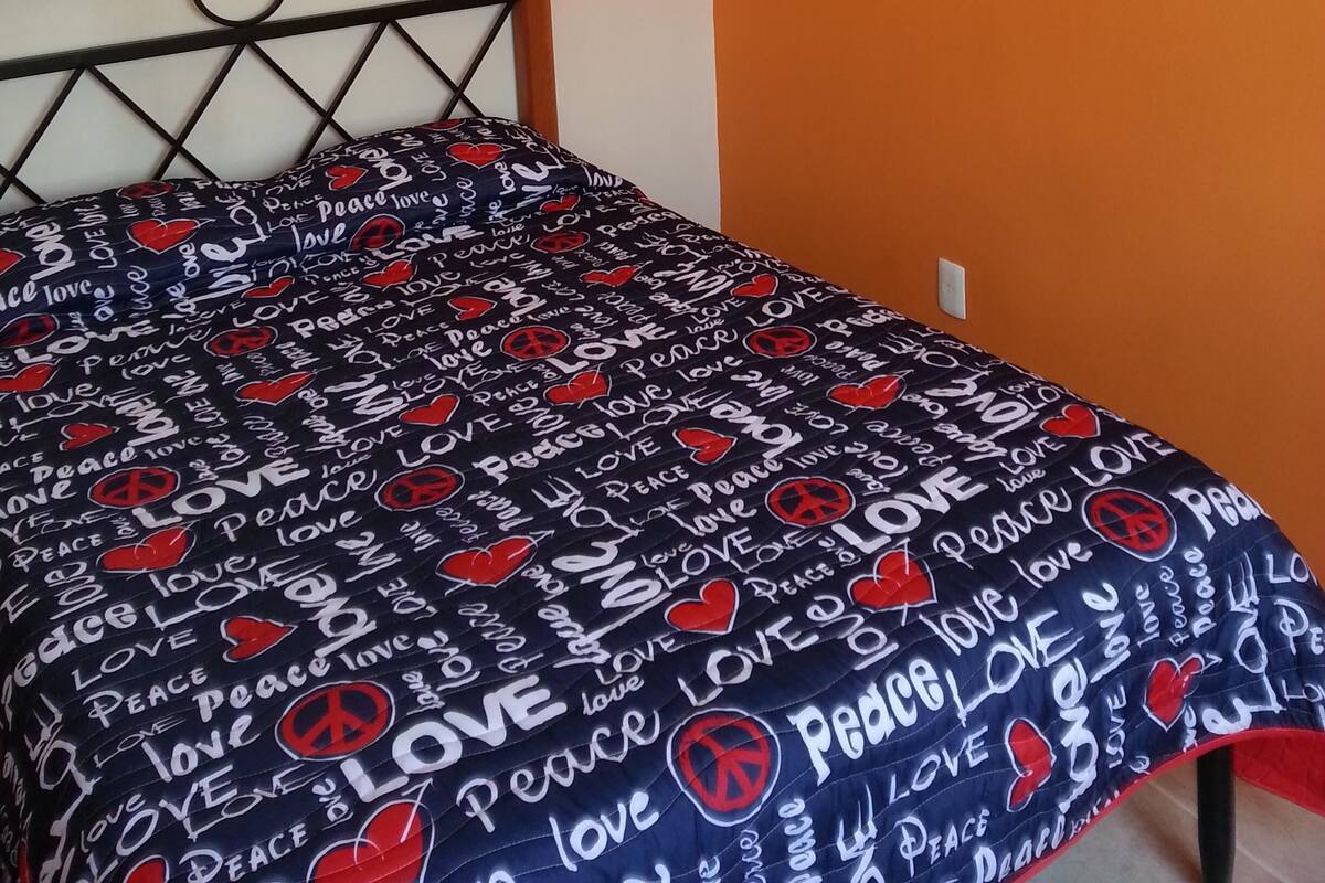 Down duvets, Tempur-Pedic beds, iron/ironing board, free WiFi