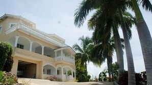 Garden - Take My Breath Away Studio (Lucea)