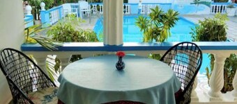 PinkHibiscus Guest House