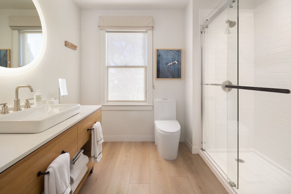 Dr. Wilkinson's Backyard Resort & Mineral Springs by null