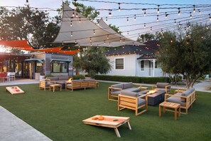 Front of property - Dr. Wilkinson's Backyard Resort and Mineral Springs, a Member of Design Hotels (Calistoga)