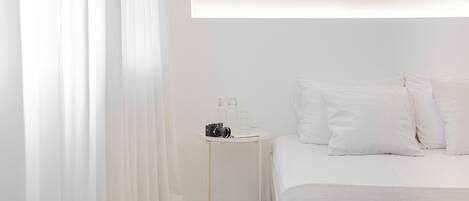 Standard Room, Mountain View | Free WiFi, bed sheets