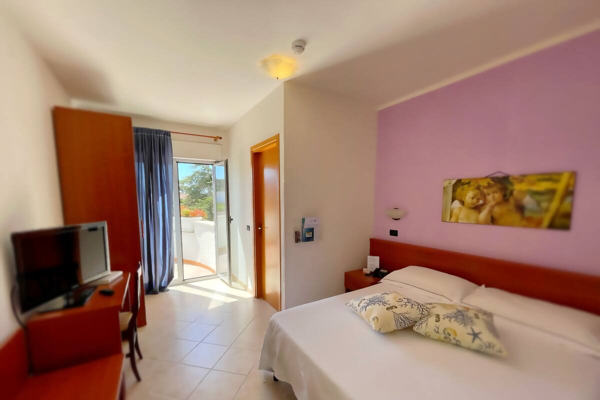 Standard Double or Twin Room, 1 Double or 2 Twin Beds
