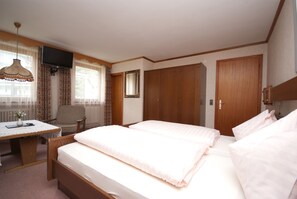 Double Room (2+2) | In-room safe, free WiFi