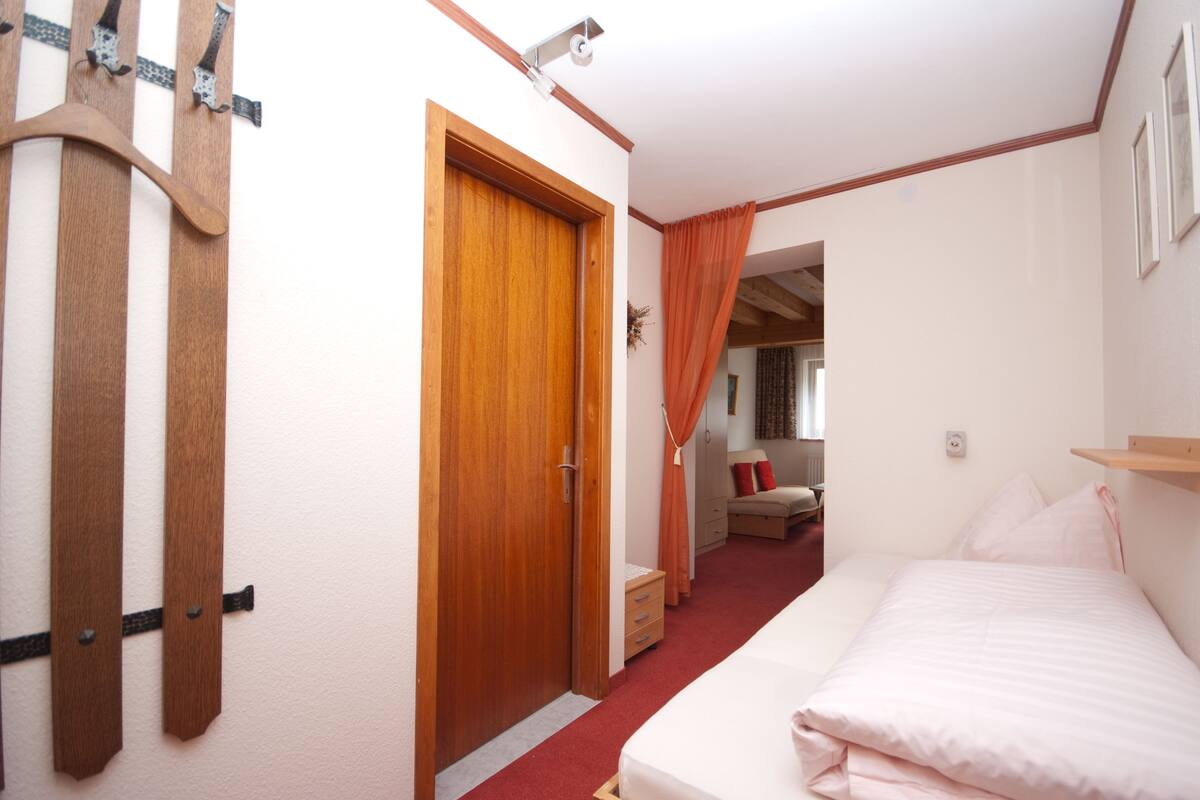 Single Room | In-room safe, free WiFi