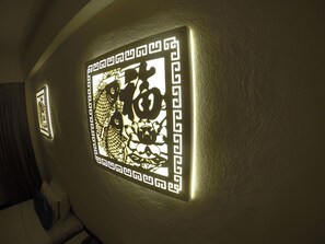 Deluxe Standard room with King-Sized Bed | Ekstrasenger (mot et tillegg) og wi-fi (inkludert)