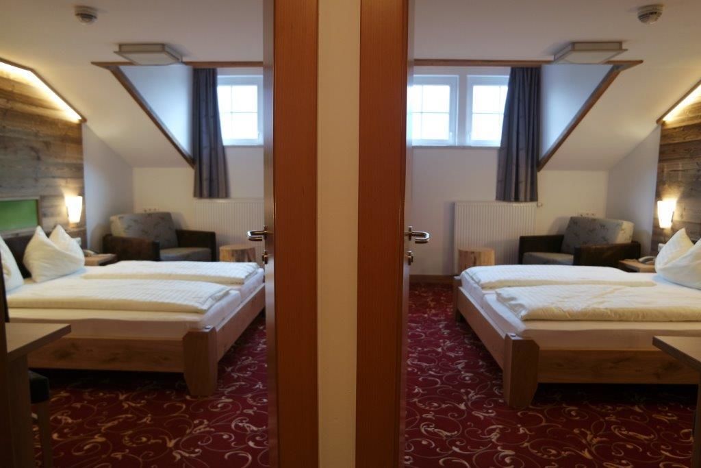 family room (2 adults + 1 child) | 1 bedroom, free wifi, bed sheets