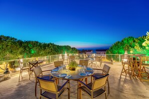 Breakfast and dinner served  - Villa Kore Slow - Adults Only (Cesme)
