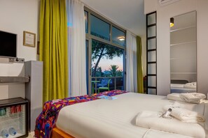 Junior Suite | Minibar, in-room safe, desk, soundproofing - Villa Kore Slow - Adults Only (Cesme)