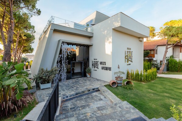 Front of property - Villa Kore Slow - Adults Only (Cesme)
